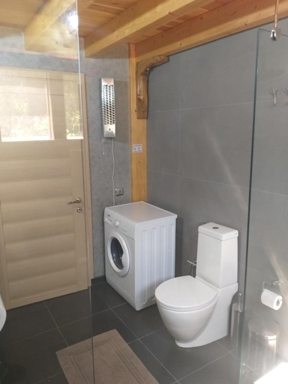 Stavlos Tsoukaládhes Extérieur photo